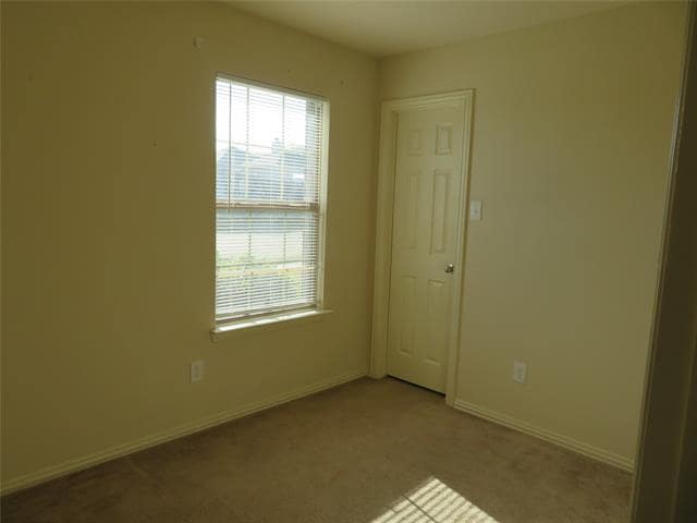 Building Photo - 3027 Appaloosa Dr