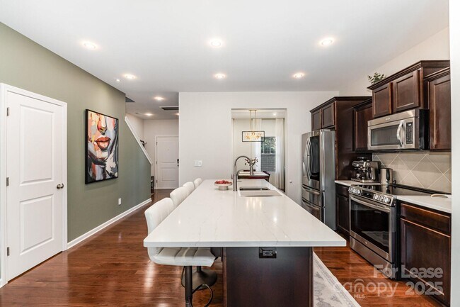 Building Photo - 3917 Bighorn Wy