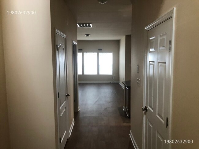 Building Photo - 2146 Shady Pond Dr
