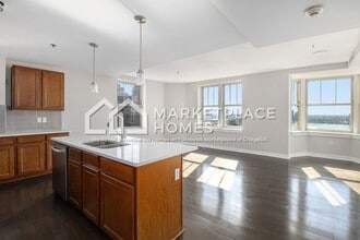 Building Photo - 525 W Lafayette Blvd