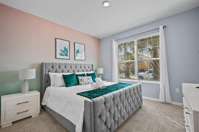 Building Photo - 5276 Oakbourne Ave