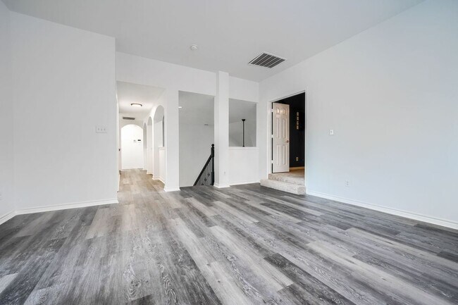 Building Photo - 12177 Salt Grass Ln