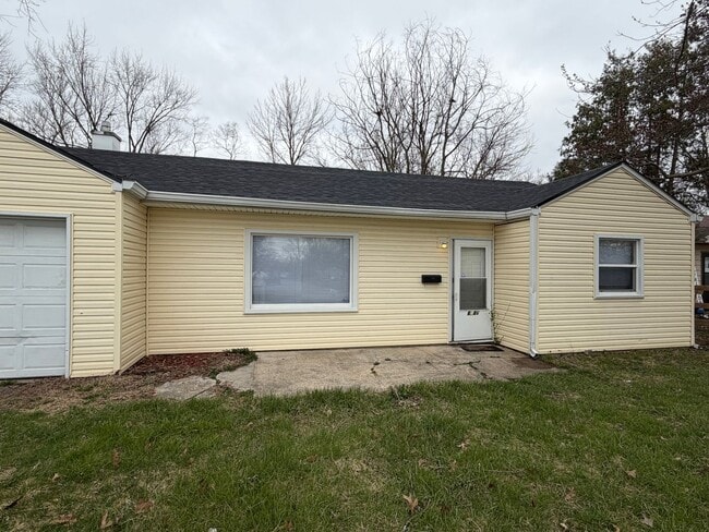 Building Photo - 6186 E 25th St