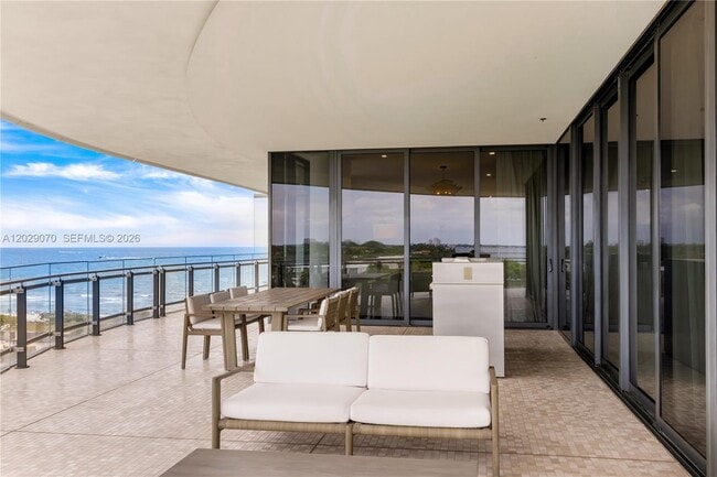 Building Photo - 8701 Collins Ave