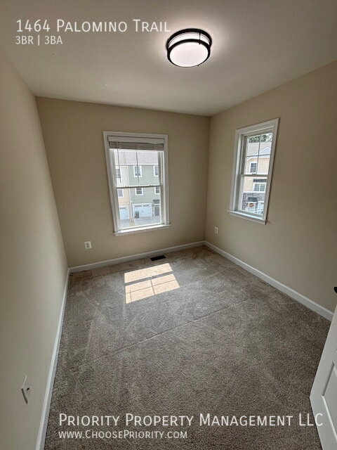 Building Photo - 1464 Palomino Trl