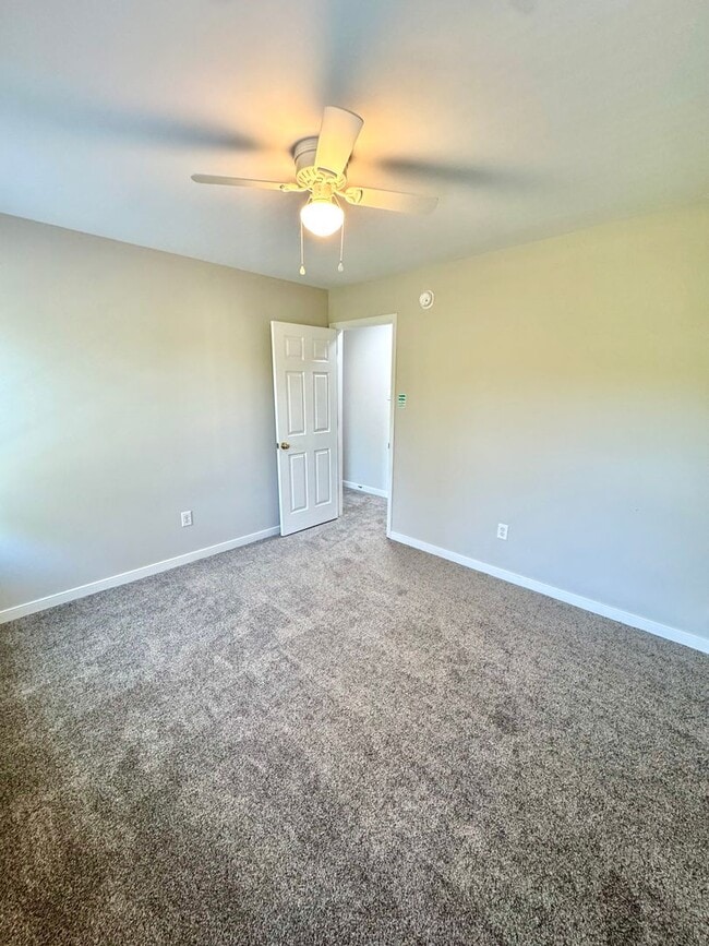 Building Photo - Move-in Ready! Beautifully Updated 4 Bedroom, 2.5 bath Home, located on a Quiet Cul-de-Sac in N. ...