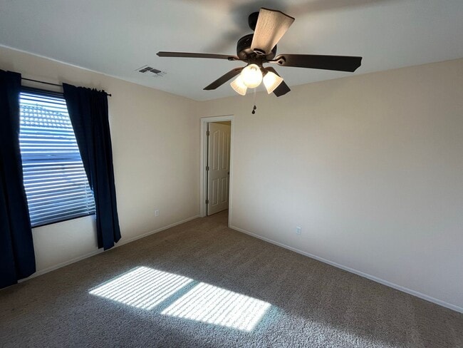 Building Photo - 4 Bedroom + Den Home in the Cameron Ranch ...