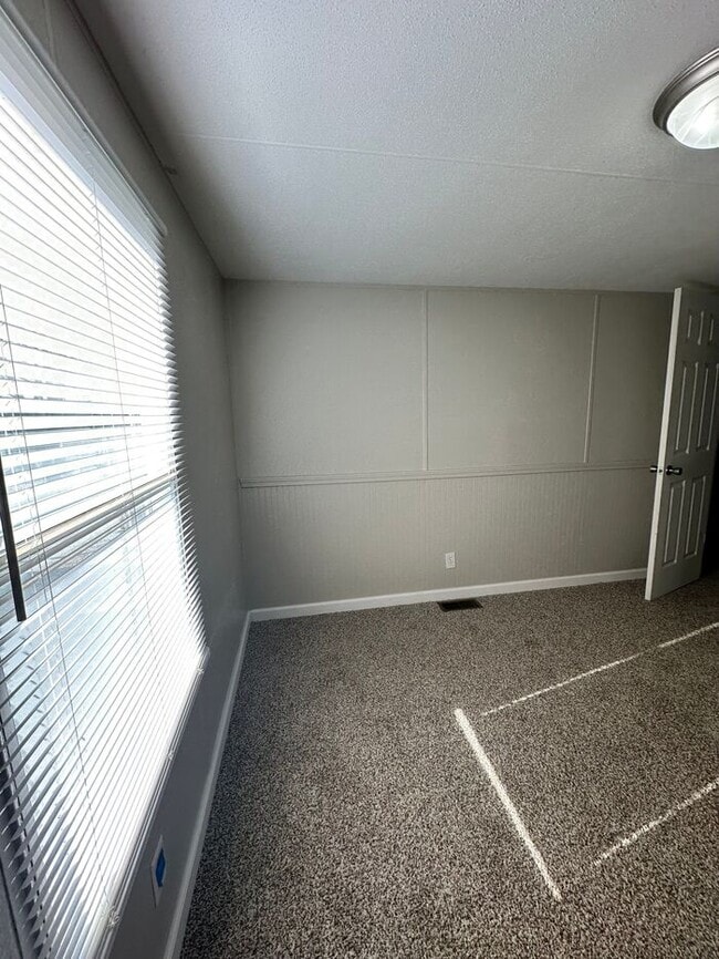 Building Photo - Remodeled home for sale