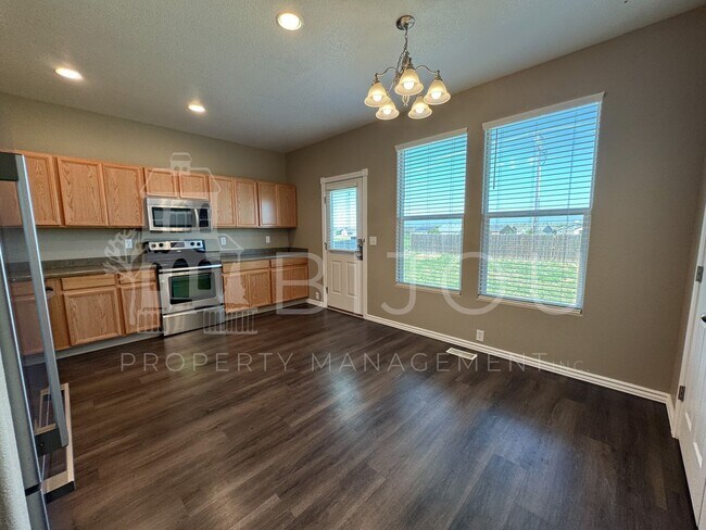 Building Photo - Fountain Fort Carson Townhome