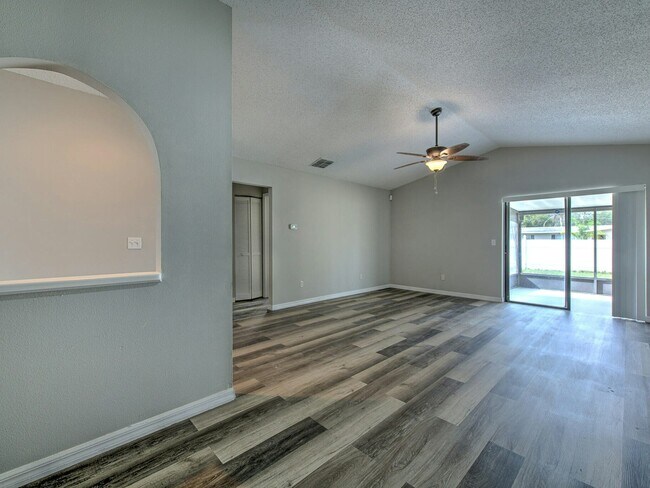 Building Photo - 1202 Windhorst Ridge Dr