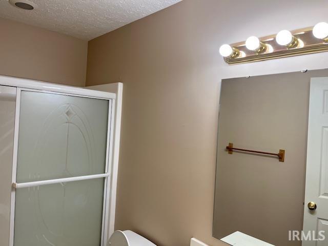 Building Photo - 6655 Oak View Ct