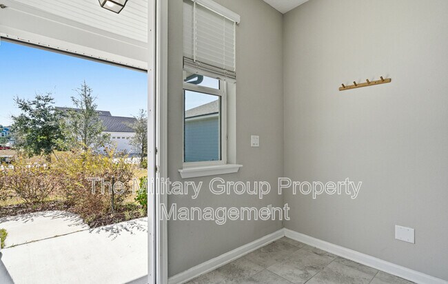 Building Photo - 253 Clarys Run