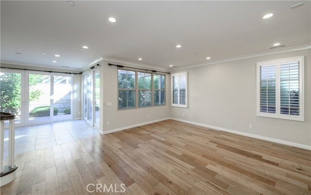 Building Photo - 70 Nassau