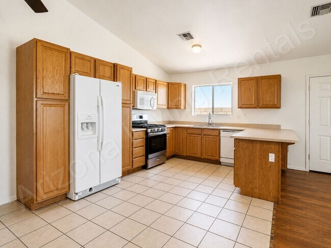 Building Photo - COOL SHADE, COZY LIVING, CONVENIENT LOCATION