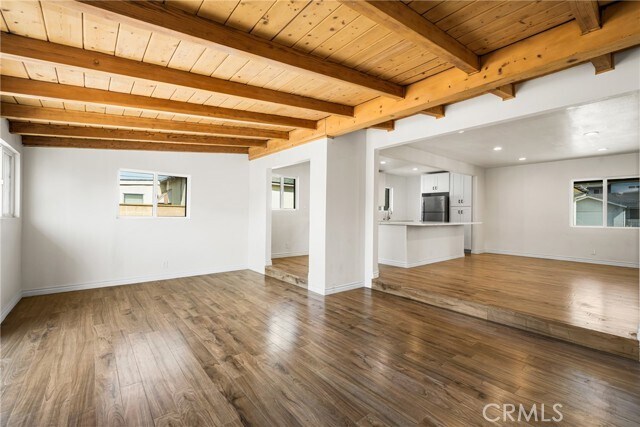 Building Photo - 2024 W 160th St