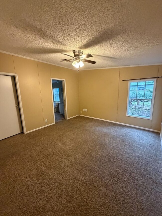 Building Photo - 1669 Pickens Cir