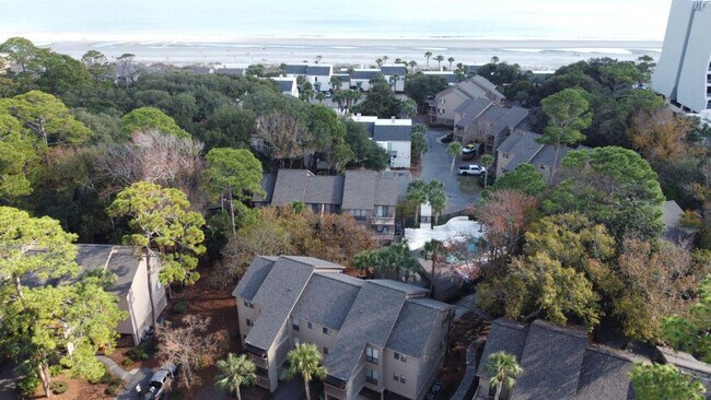 Building Photo - 10 Dune House Ln