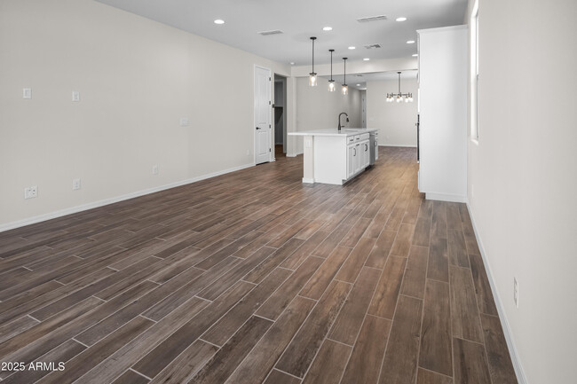 Building Photo - 17292 W Pershing St