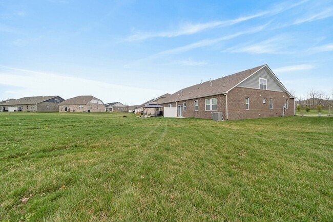 Building Photo - 313 Gingerwood Ln