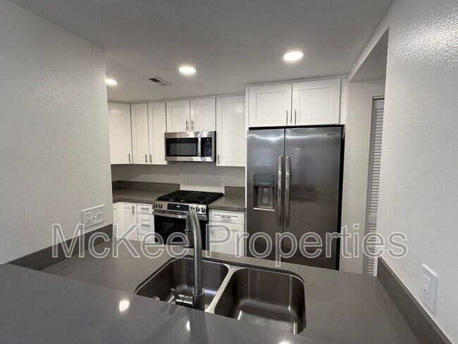 Building Photo - 701 Kettner Blvd