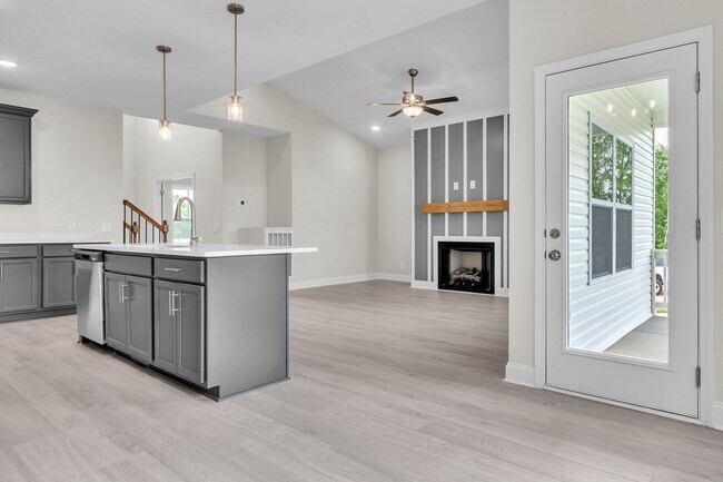 Building Photo - New Construction Ruby Floor Plan Near Exit 4
