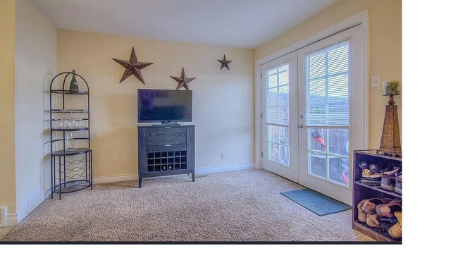 Building Photo - 13963 E Jewell Ave