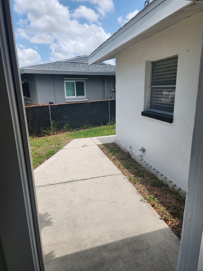 Building Photo - 1703 Marina Terrace
