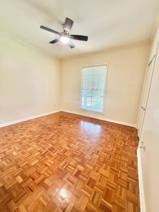 Building Photo - Home For Lease