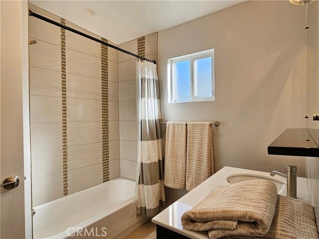 Building Photo - 6014 Wish Ave