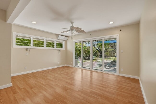 Building Photo - 260 Kailua Rd