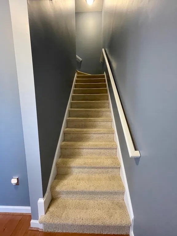 Building Photo - Room in Townhome on Autumn Mist Dr