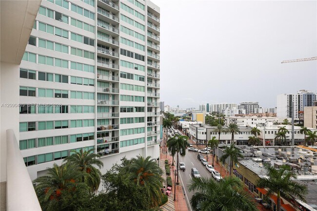 Building Photo - 7135 Collins Ave
