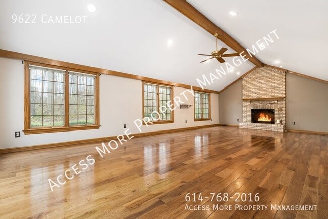 Building Photo - SPACIOUS & GRAND HOME IN PICKERINGTON!
