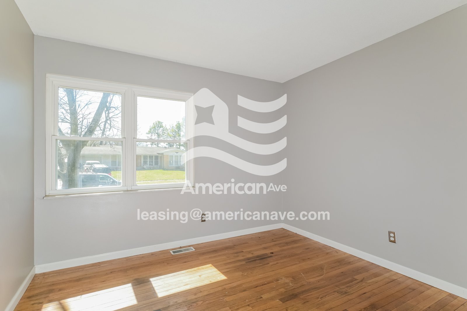 Building Photo - 2275 Cottontail Dr