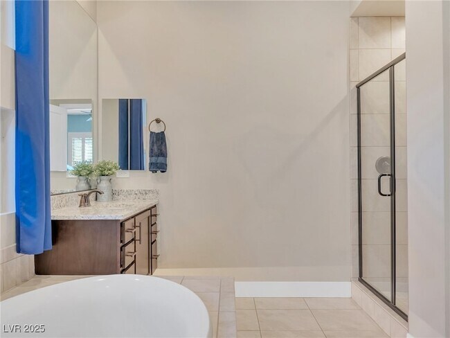 Building Photo - 2931 Raywood Ash Dr