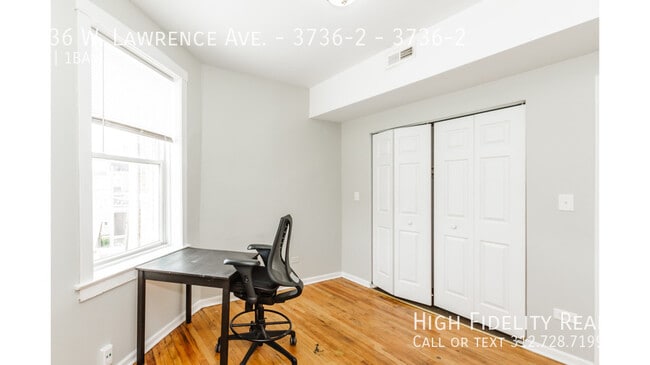 Building Photo - 3736 W Lawrence Ave