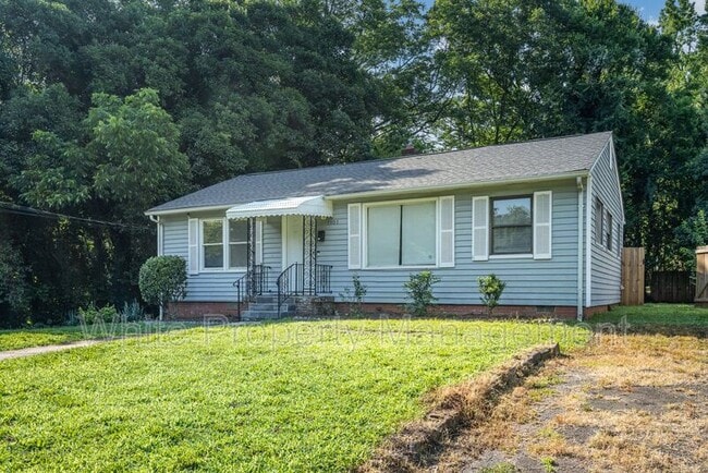 Building Photo - 1101 Mona Dr