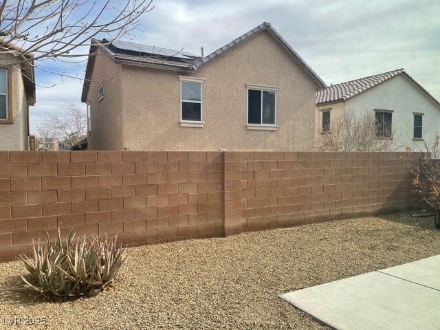 Building Photo - 6028 Sierra Lakes St