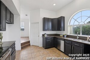 Building Photo - 23613 Grayling Ln
