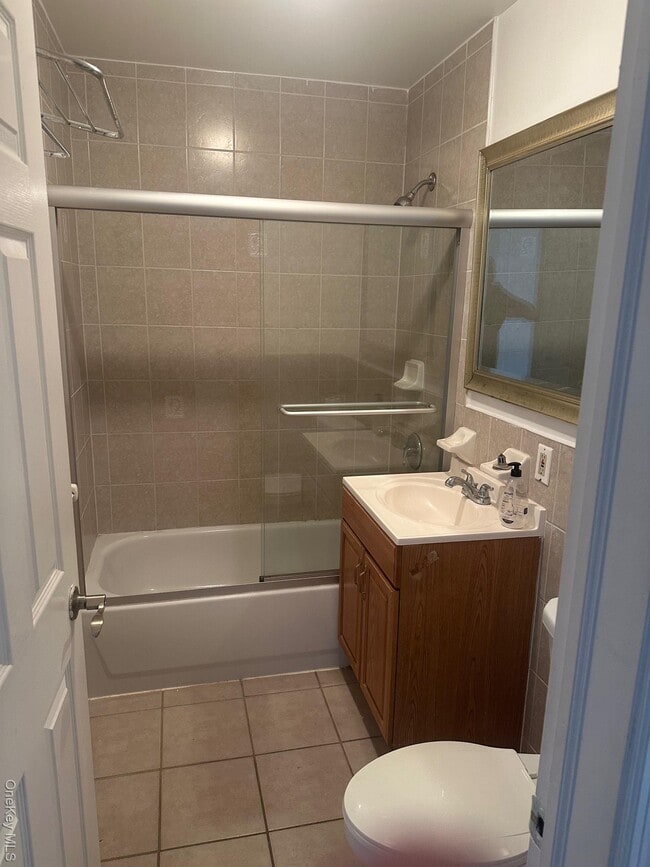 Building Photo - 131-04 140th St