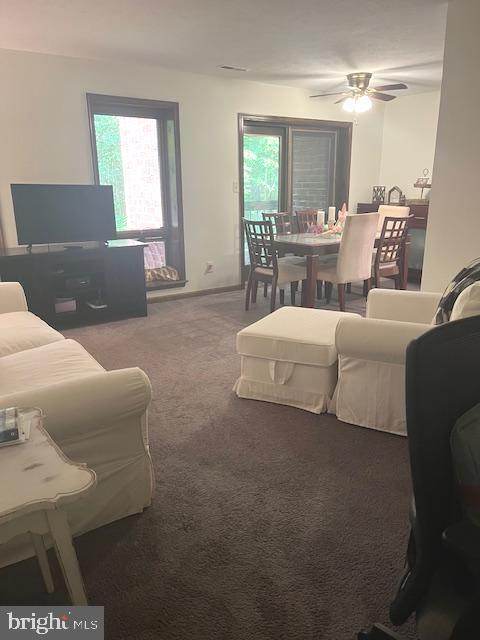 Building Photo - 23250 Chestnut Oak Ct