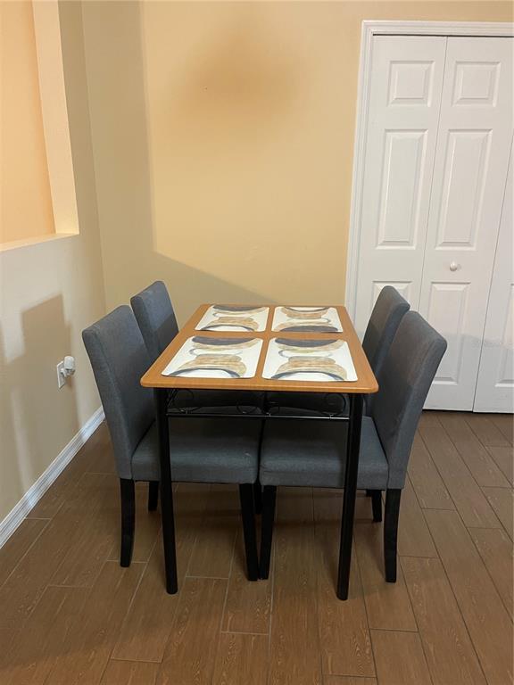 Building Photo - 1217 Bachmann Ave