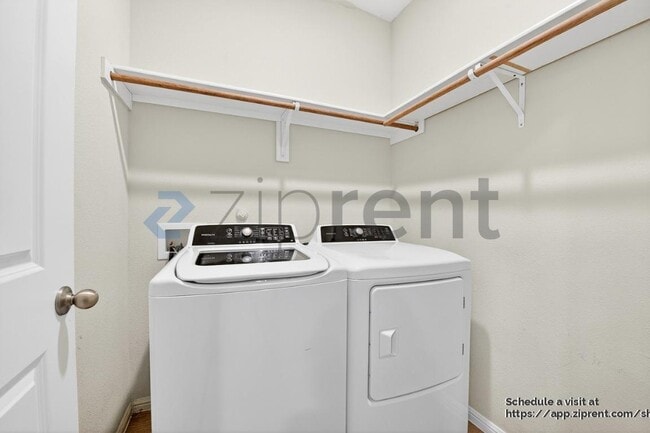 Building Photo - 10116 Clemmons Rd