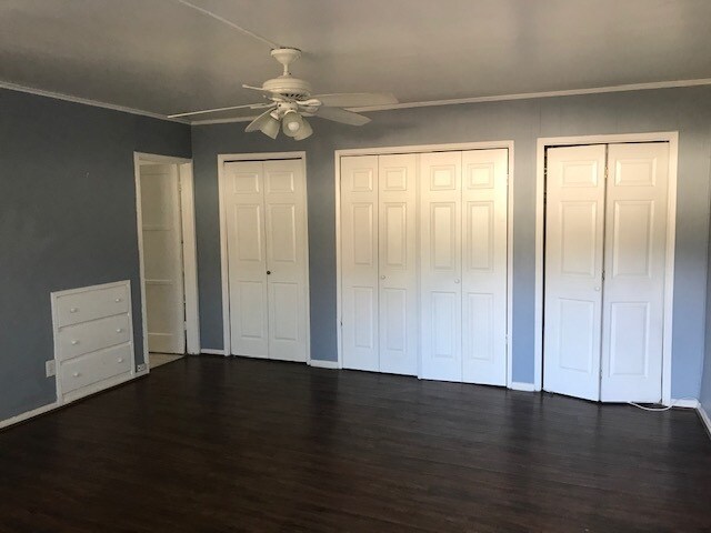Building Photo - 3353 Primera Ave