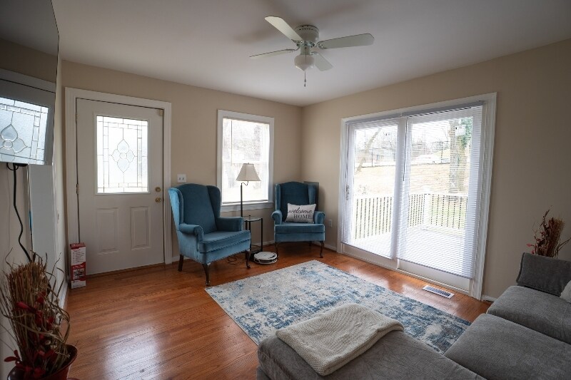 Building Photo - 1209 Brooke Rd