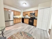 Building Photo - 3713 S George Mason Dr