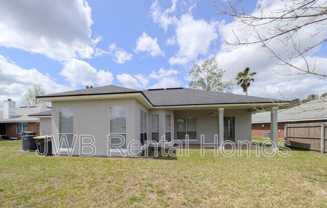 Building Photo - 463 Portobello Dr