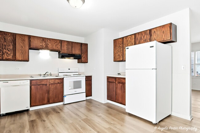 Building Photo - 829 Washington St