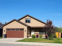 Building Photo - Beautiful 3 bed 3 bath home available in Cheney WA!