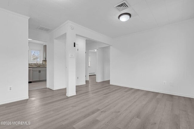 Building Photo - 405 Terrace Ave